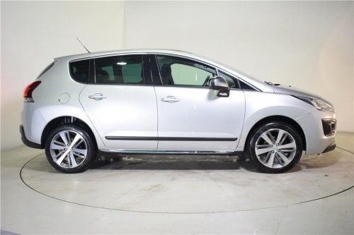 PEUGEOT 3008 AUT. O SIMILARE